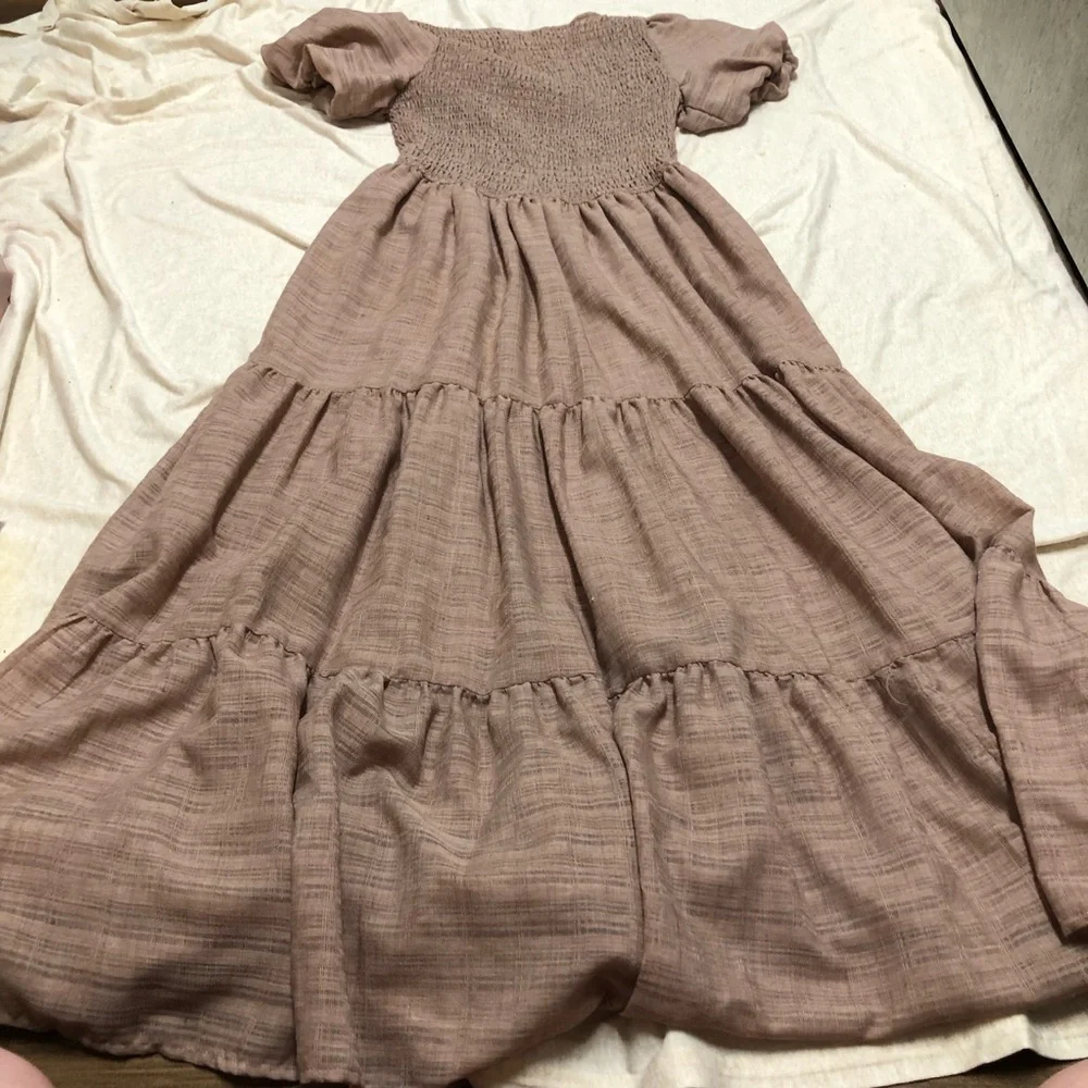 Milkmaid Peasant Style Smocked Dress w/ Tiered Skirt Flowy Cottagecore Feminine - Picture 9 of 10